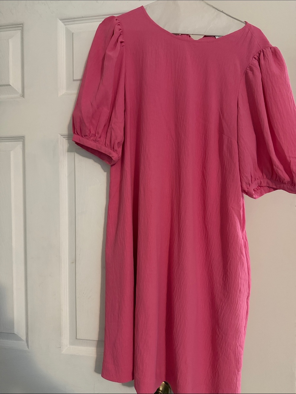 crown & ivy Hot Pink Puff Sleeve Shift Dress